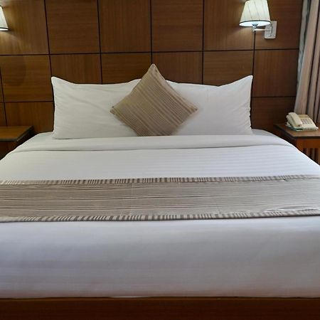 The Pinnacle Hotel And Suites Davao Ngoại thất bức ảnh