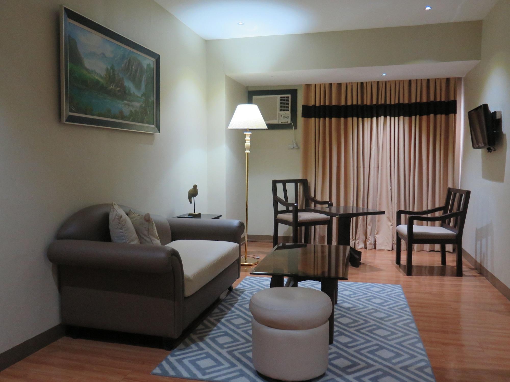The Pinnacle Hotel And Suites Davao Ngoại thất bức ảnh