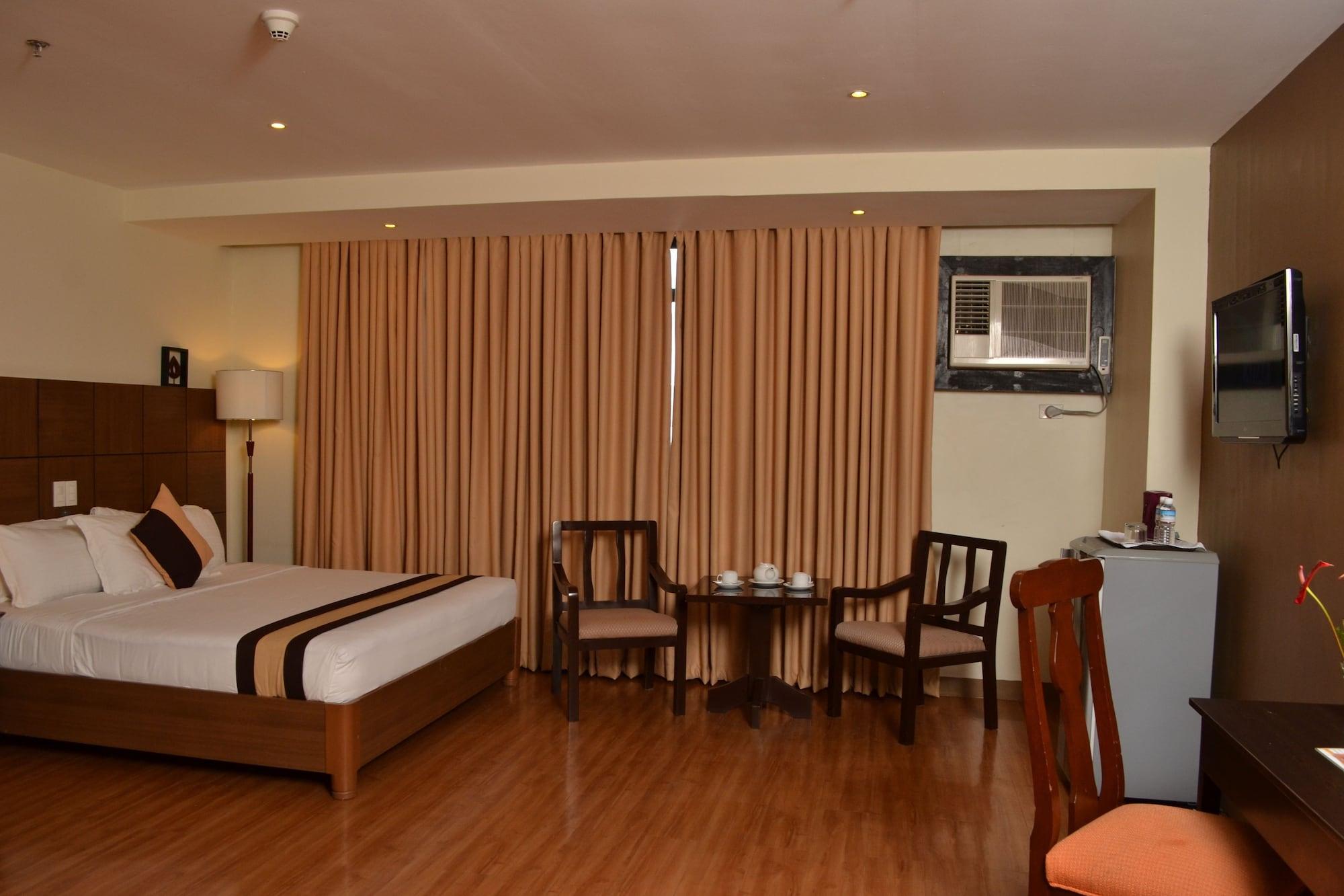 The Pinnacle Hotel And Suites Davao Ngoại thất bức ảnh