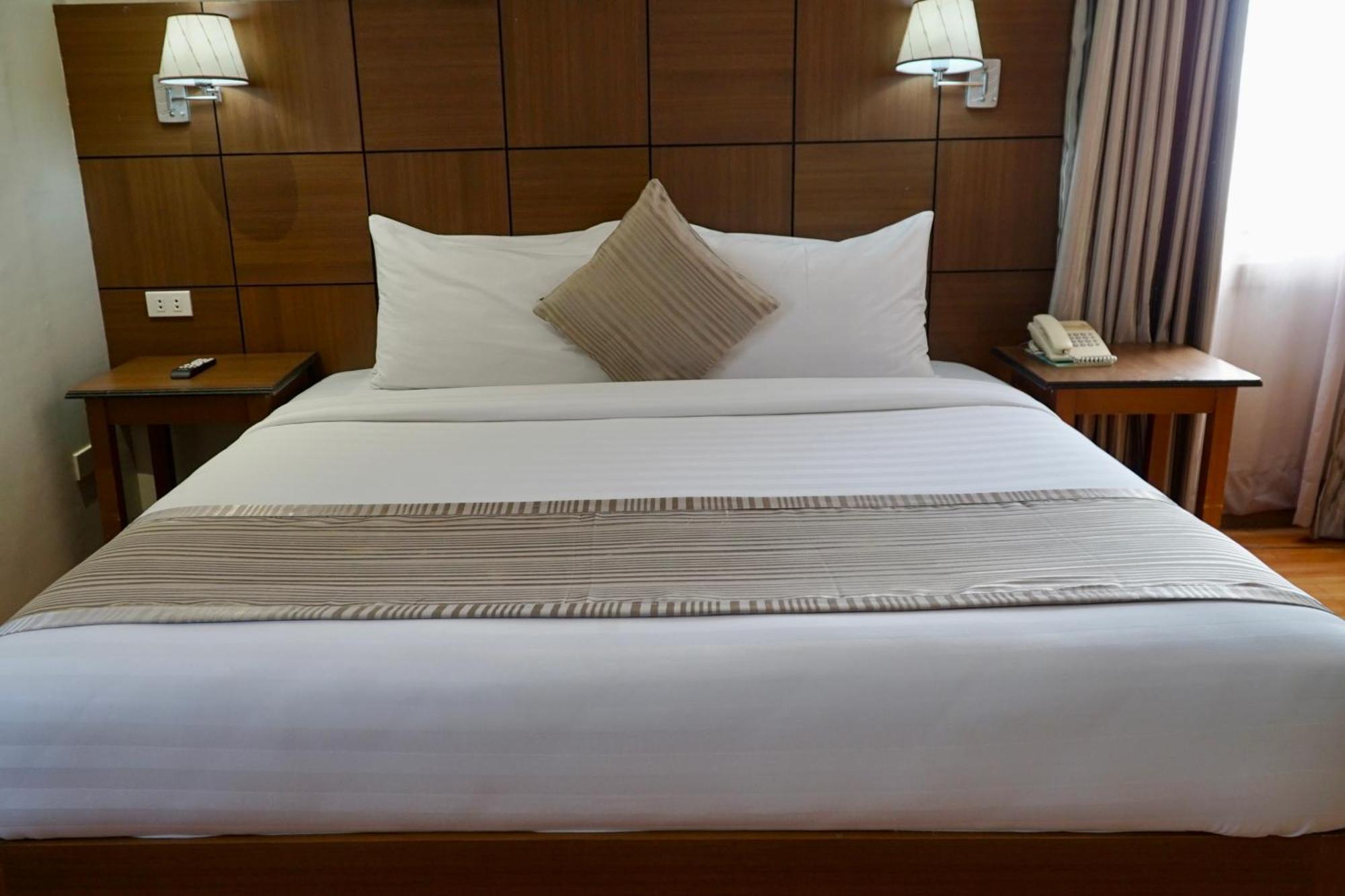 The Pinnacle Hotel And Suites Davao Ngoại thất bức ảnh