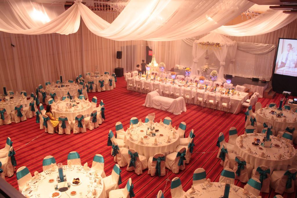 The Pinnacle Hotel And Suites Davao Ngoại thất bức ảnh