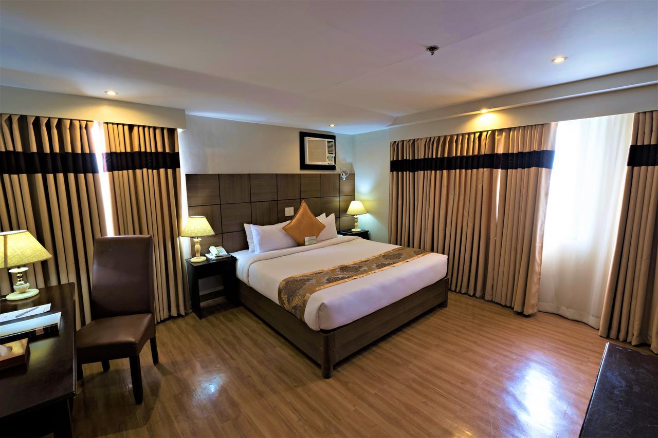 The Pinnacle Hotel And Suites Davao Ngoại thất bức ảnh