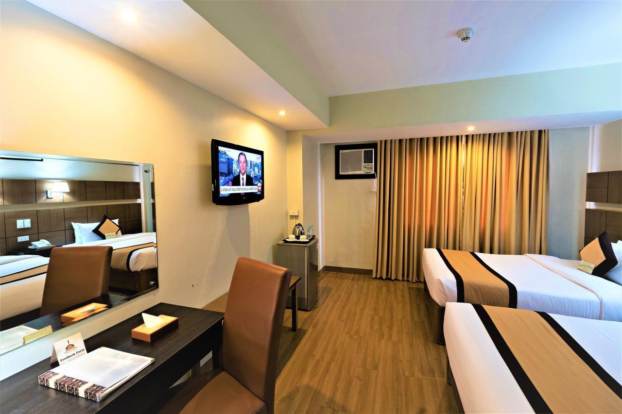 The Pinnacle Hotel And Suites Davao Ngoại thất bức ảnh