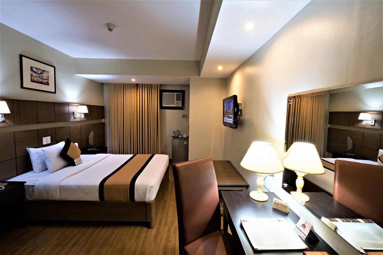 The Pinnacle Hotel And Suites Davao Ngoại thất bức ảnh