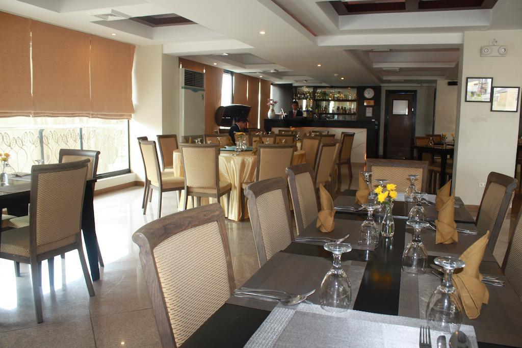 The Pinnacle Hotel And Suites Davao Ngoại thất bức ảnh