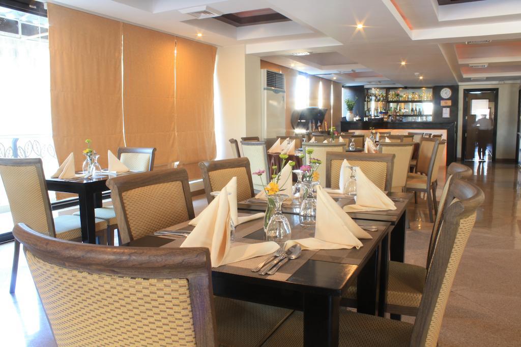 The Pinnacle Hotel And Suites Davao Ngoại thất bức ảnh